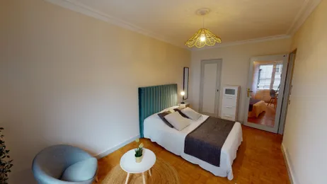 Room 4